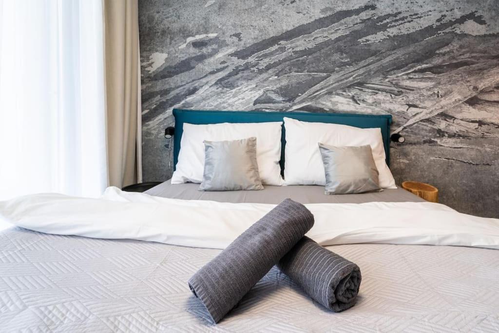 Parkside Harmony Apartment - Brünn  Kültér fotó